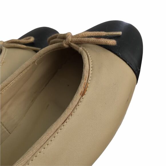 Tweeds Made in Brazil Two-Tone Ballerina with Front Bow Shoes in Size 7.5B - Picture 8 of 14